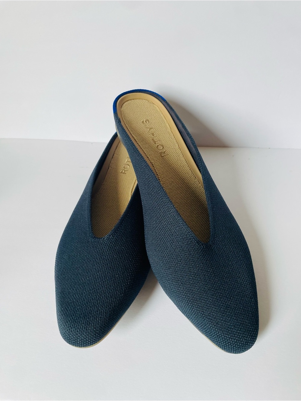 Rothy’s Almond Toe Navy Mules Slip On Comfort Casual Shoes Size 7.5 Washable